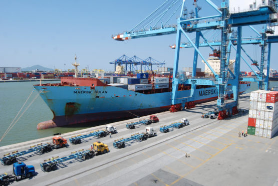 STJ exclui taxa portuária da base de cálculo do Imposto de Importação